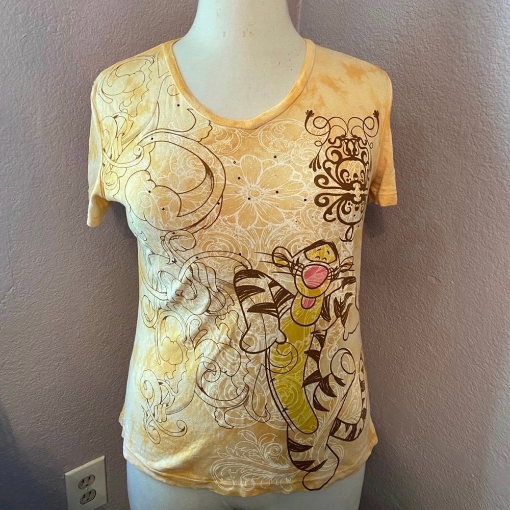 Disney tigger t-shirt